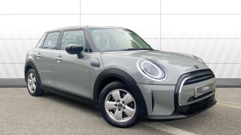 MINI Hatchback 1.5 Cooper Classic 5dr Auto Petrol Hatchback